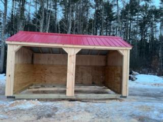 Amish-made Horse Runs for sale - red roof
