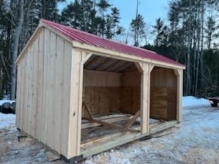 Amish-made Horse Runs for sale - red roof