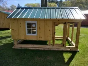 6x10 Amish Built Chicken Coop and Run right side view